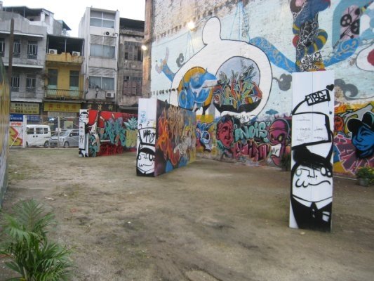 2008